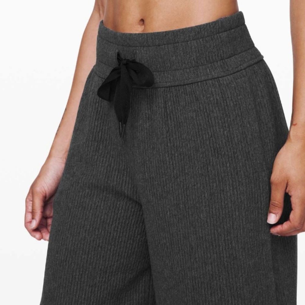 lululemon Retreat Yourself Crop - 6